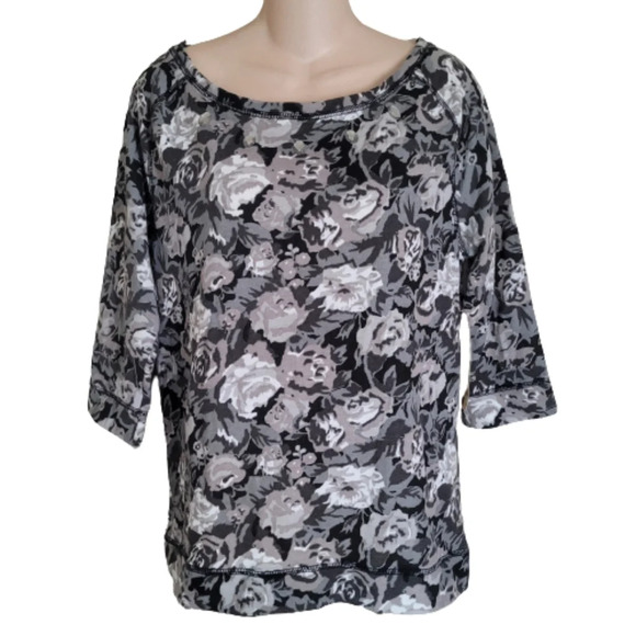 Dream Out Loud Floral Scoop Neck Sweatshirt Top with Gems Size Junior XL NEW - Picture 1 of 9
